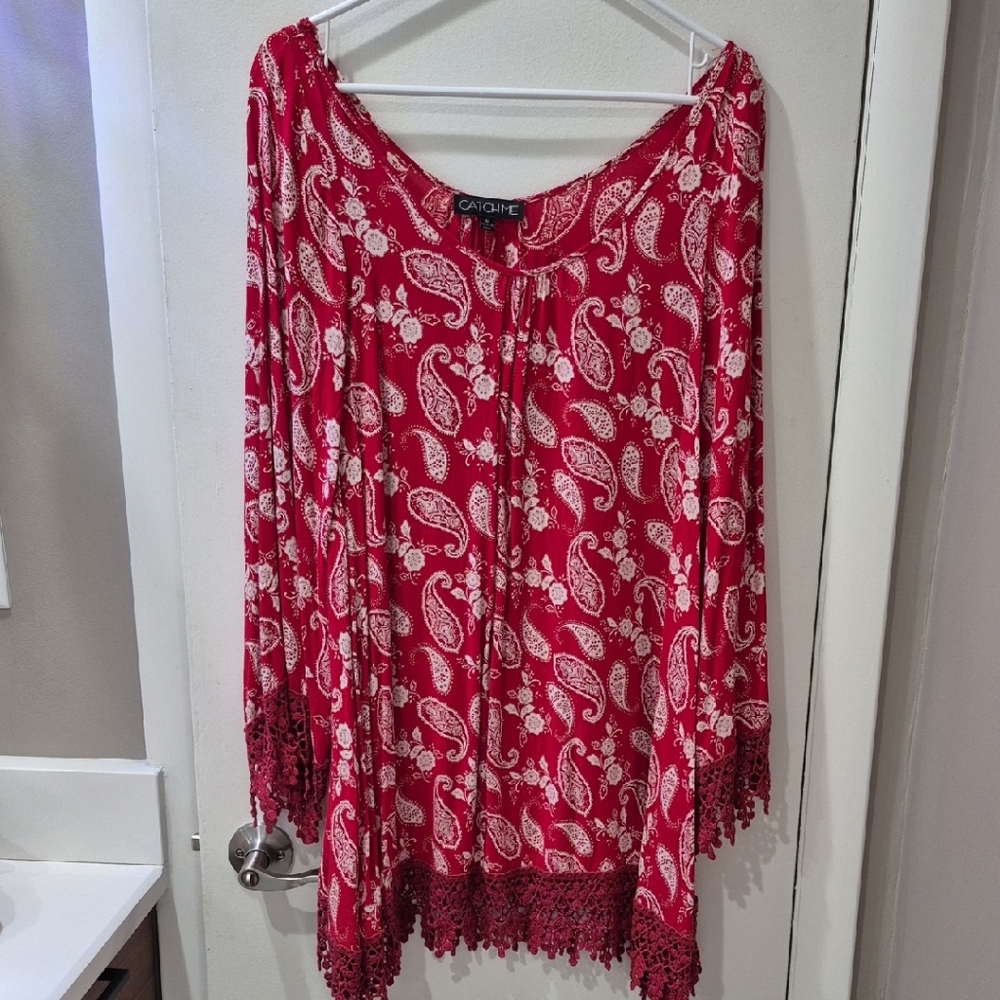 Catch Me Red and White Paisley Blouse